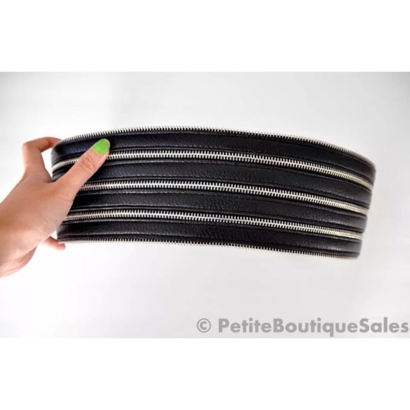 BCBG WAIST BELT BLACK VEGAN LEATHER ZIPPER WIDE - Picture 2 of 3